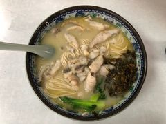 -明呈黄鱼面馆(斜土路店)