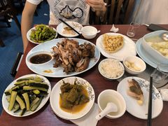 -聚首堂·特色小吃·肘子(什刹海德胜门店)