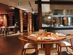 -石梅湾威斯汀度假酒店-品味餐厅·川湘菜·海鲜风味火锅·手工面食·万州烤鱼·口味牛蛙·小龙虾
