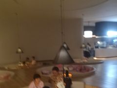 -涨巢·潮玩水疗局