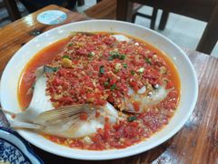 剁椒鱼头-冬哥川菜馆(十梓街店)