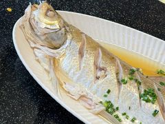 -七的湖·晚芳亭·阳澄湖农家菜·大闸蟹(莲花岛店)