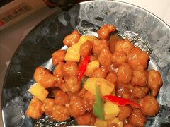 菠萝咕噜肉-鑫小城故事·藕汤·家常菜(台北一路总店)