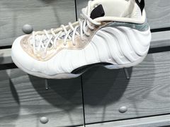 -NIKE品牌体验店(金源新燕莎店)