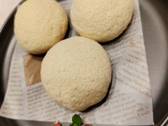 雪山包-景月阁空中食府(希尔顿酒店)