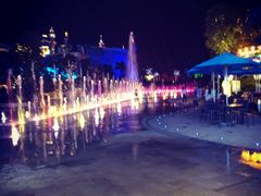 -喷泉广场餐厅·宵夜·海鲜烧烤大排档(长隆企鹅酒店)