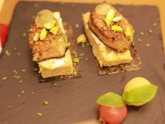 -Mark&Mars Restaurant