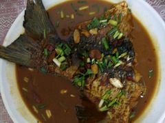 -天乐农家鱼头王(天目湖店)