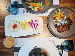 果木烧肥牛扒-10號公馆专业果木牛排餐厅