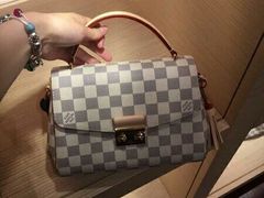 -协依奢侈品皮具护理(浦江店)