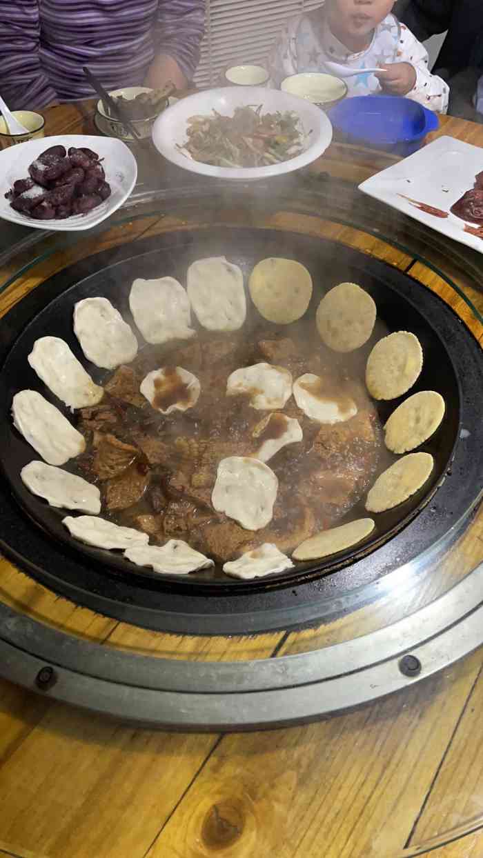 西来顺饭庄-"[糖果][糖果]服务态度很好,环境还行吧."-大众点评移动版