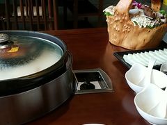 -捞神煲汤火锅(湖滨商业街店)