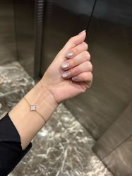 -UGIRL有个美甲