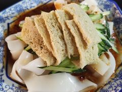 -壹阁胡羊焖饼(特色小吃街店)