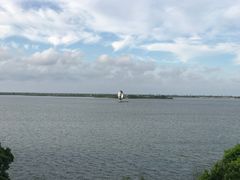 -上海滴水湖皇冠假日酒店