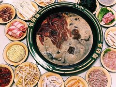 全红汤锅底-有拈头成都市井火锅(老门东店)
