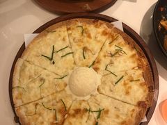 雪山榴莲松子脆薄饼-阿妮叶李(光谷世界城店)