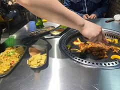-马路牙子烧烤音乐酒馆(望京店)