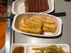 -海底捞火锅(新松江路店)