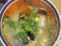 -蒋记米线总店(中荣街店)