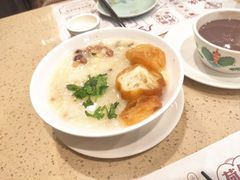 荔湾艇仔粥-点都德(春熙路群光广场店)
