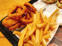 -The Habit Burger Grill 哈比特汉堡(爱琴海店)