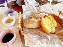 -窗外西餐厅(普罗理想国店)