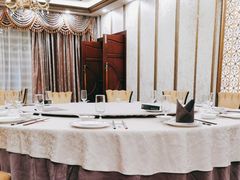 -馨越楼·点心·粤菜(赤坎店)