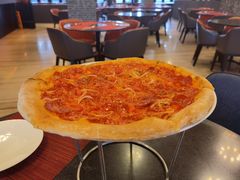 意式腊肠披萨-WOLFGANG PUCK KITCHEN & BAR(迪士尼小镇店)