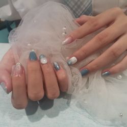 -阿噶西美甲美睫