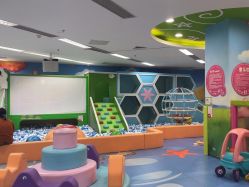 -孩子王童乐园(德州万达店)