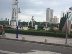 -汇泉广场