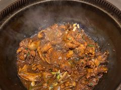 -咱屯子铁锅炖直营店(保利店)