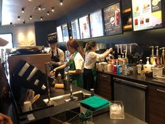 -星巴克(杭州西湖银泰1F店)