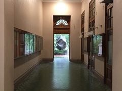 -香港大学