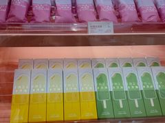-好利来(上海长宁龙之梦店)