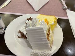 黑森林蛋糕-晶丽香榭自助餐(南京大饭店)