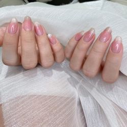 -花岐款式专研健康美甲沙龙