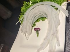 粉丝-大匠工房古船木艺术餐厅·猪肚鸡专门店(长白仙岛店)