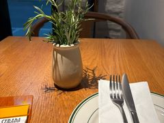 -La Strada(安福路店)