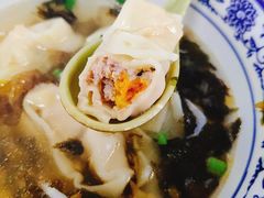 高邮咸蛋黄鲜肉特大馄饨-方老大馄饨(抚宁巷店)