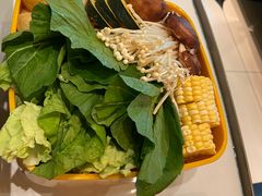 -润园四季椰子鸡火锅(卓越INTOWN店)
