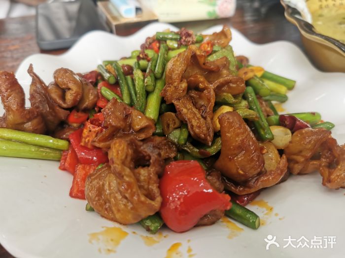川味小吃店(灯辉支路店)干煸肥肠图片