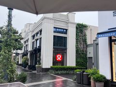 -lululemon(比斯特购物村店)