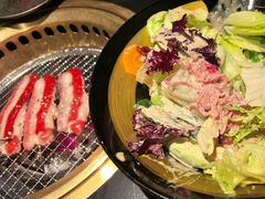 -山川小町·极番烧肉(新地假日广场店)