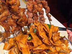 -小河公主秘制烤羊腿(小绿谷店)