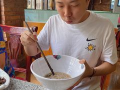 -嘎洒汤锅·花腰傣美食