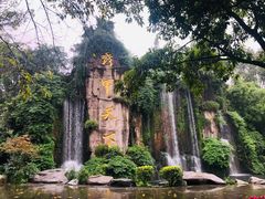-峨眉山报国寺