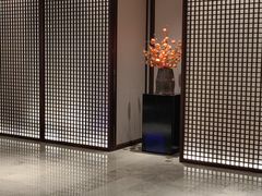 -静之湖湖畔餐厅