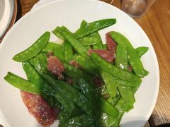 荷兰豆炒腊肠-卤鸭儿(小河路店)